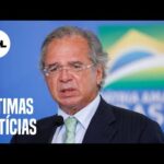 Paulo Guedes dá entrevista coletiva sobre dados de desemprego no Brasil