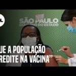 Primeira vacinada no Brasil, a enfermeira Monica Calazans pede para população acreditar na vacina