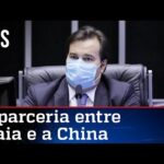 Maia tem encontro com embaixador da China sobre vacina
