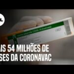 Coronavac: Ministério da Saúde comprará mais 54 milhões de doses na terça, diz Butantan
