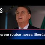 Bolsonaro faz discurso em defesa da liberdade dos brasileiros