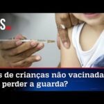 Juiz incentiva denúncia de pais que não vacinarem filhos e ameaça com perda de guarda