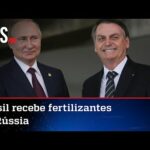 Criticada pela mídia, viagem de Bolsonaro à Rússia garante comida aos brasileiros